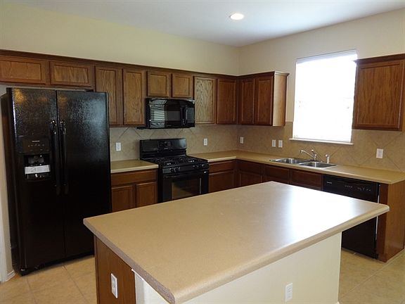 5th image of 12621 Waynespur Ln