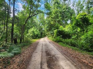 175 She She Rd #6, Hawthorne, FL 32640