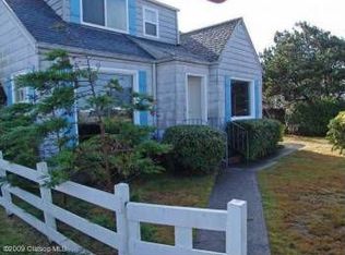 2350 Ocean Vista Dr, Seaside, OR 97138