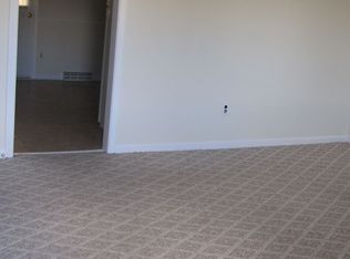 3911 Meadowdale Blvd, North Chesterfield, VA 23234