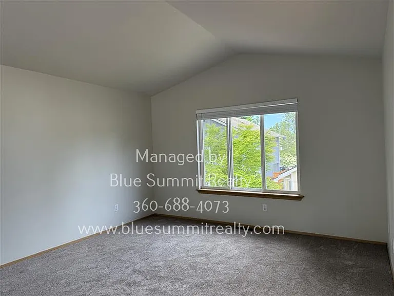 6031 Stanwick Ln SE — Photo 9