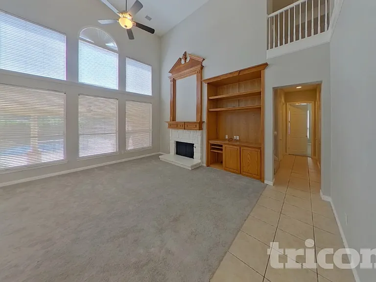1980 Creekside Dr — Photo 3