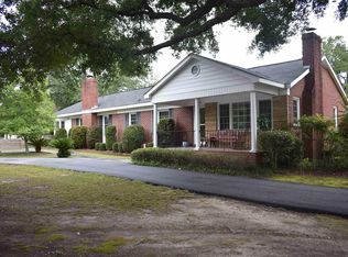 762 Old Stagecoach Rd, Camden, SC 29020