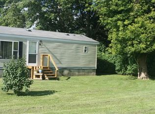 606 E Preston St, Stanwood, IA 52337