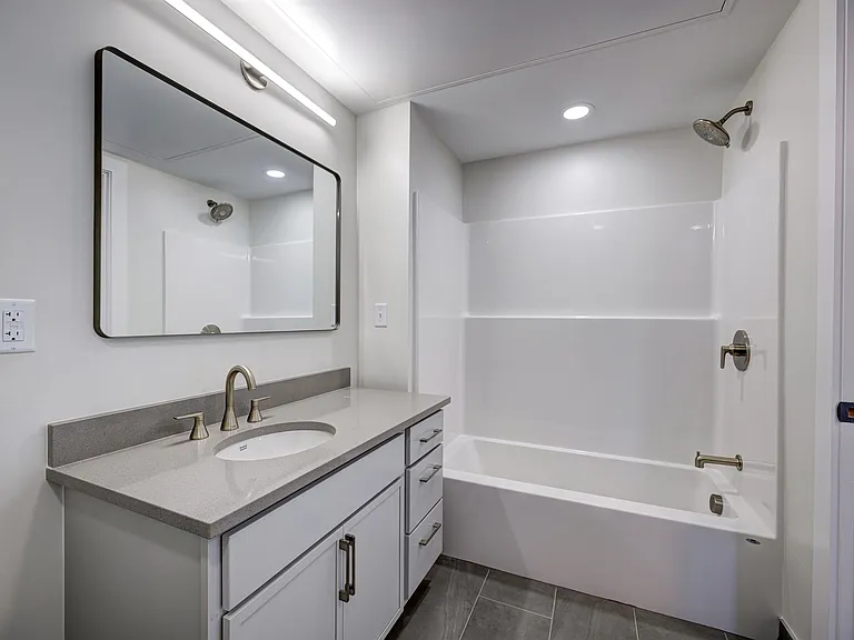 2059 Lafayette Rd #203 — Photo 26
