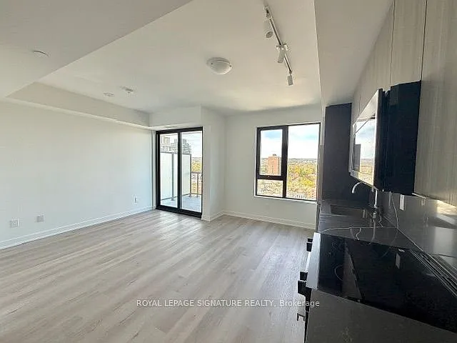 2075 Lakeshore Rd #1202 — Photo 4