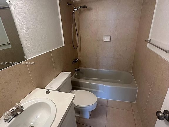 5th image of 1800 Sans Souci Blvd APT 327
