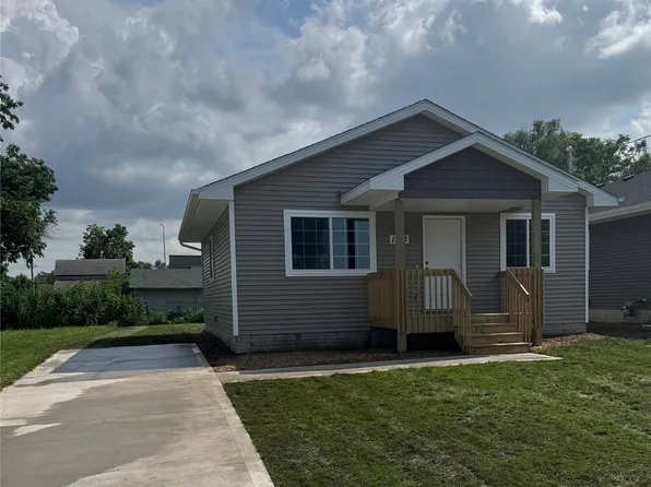 1533 Walker St, Des Moines, IA 50316