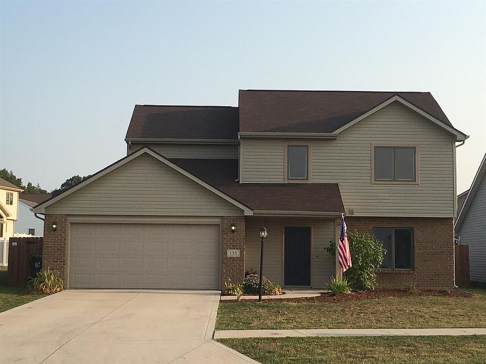 1st image of 138 W Cambridge Dr