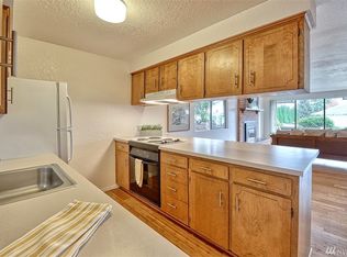 12492 Gwen Dr UNIT 1, Burlington, WA 98233