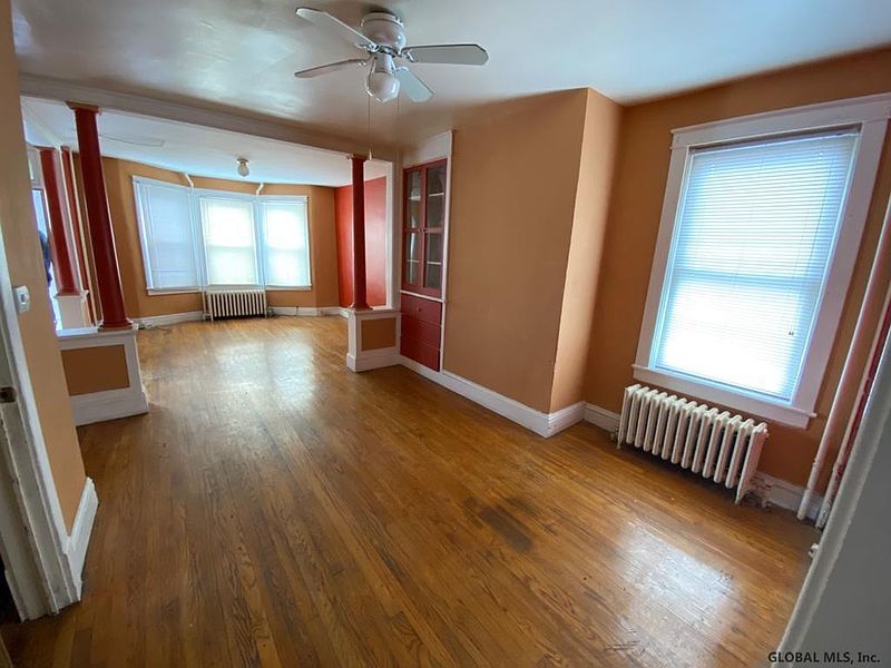 4th image of 281 2nd Street