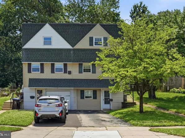 1734 Calamia Dr, Norristown, PA 19401