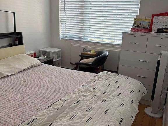 3rd image of 13621 Latimer Place #6G