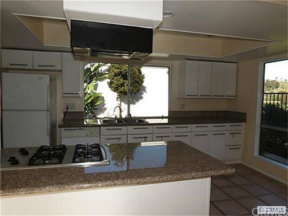 5th image of 702 Camino De Los Mares