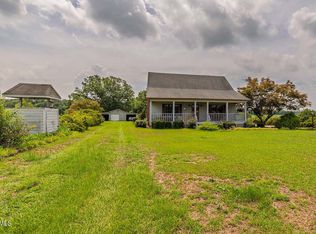 352 Carr Church Rd, Clinton, NC 28328