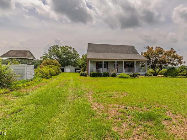 352 Carr Church Rd, Clinton, NC 28328