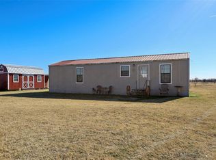 966 Sedalia Rd, Van Alstyne, TX 75495