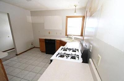 4th image of 1483 Onondaga St NE