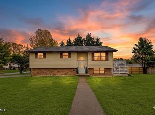 935 Ragle St, Church Hill, TN 37642