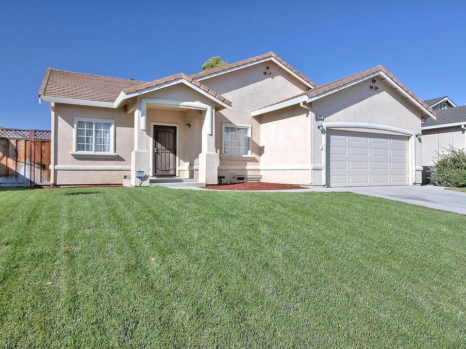 1st image of 980 Steinbeck Dr