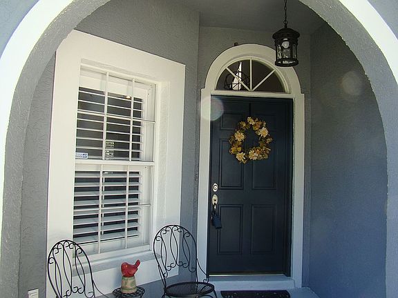 2nd image of 10124 Carrington Ct