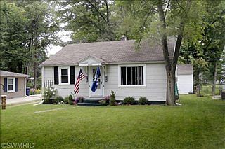2nd image of 2117 Eckener Dr
