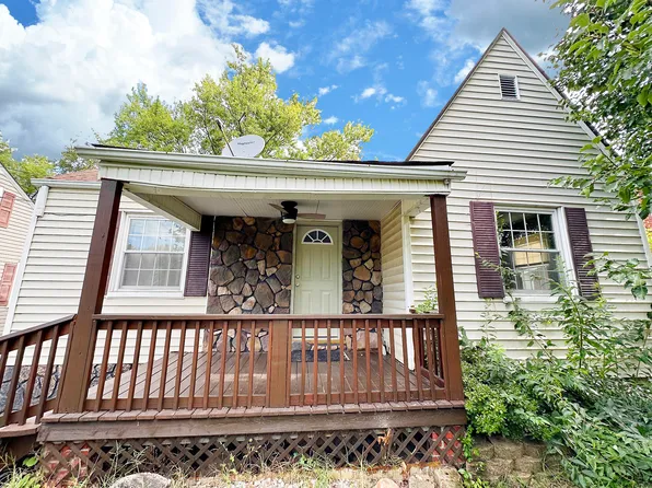 1061 Macgill St, Pulaski, VA 24301