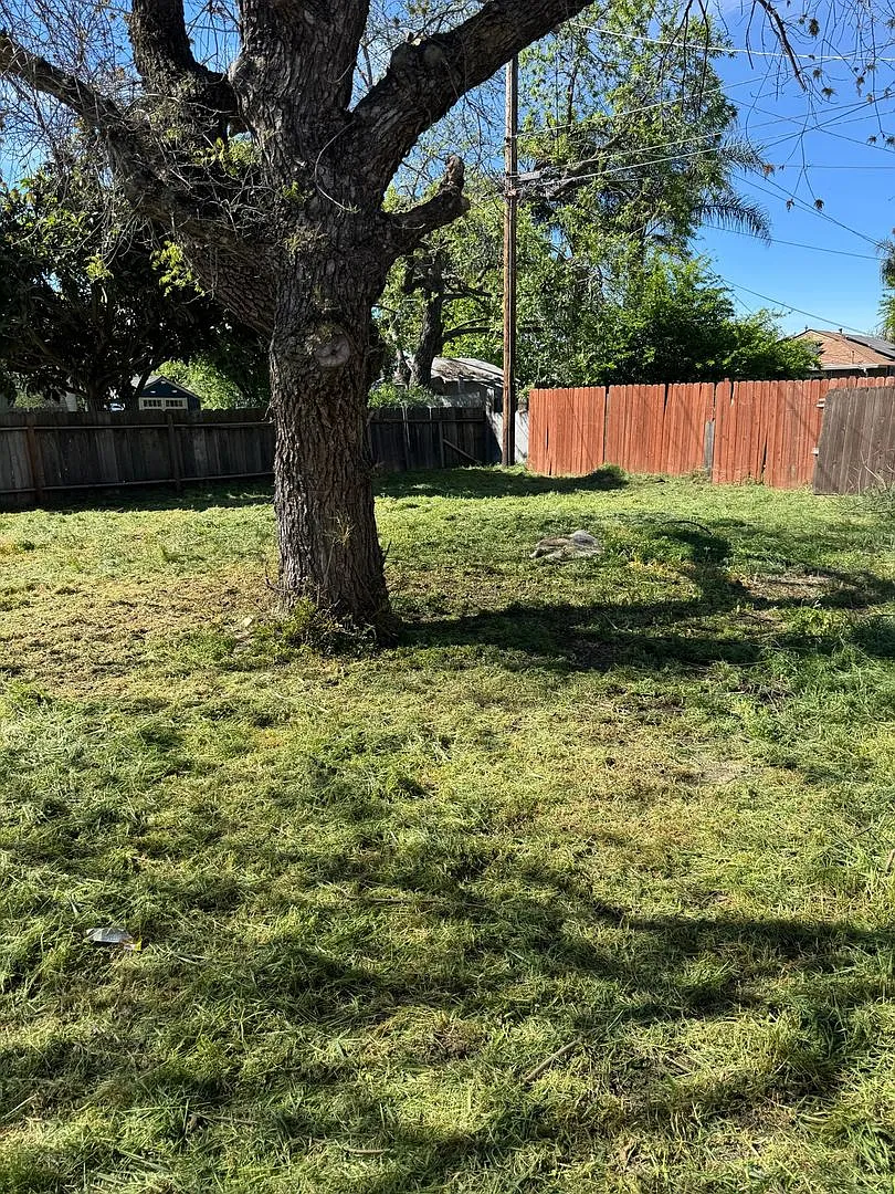 Charming 3BR House in Stockton — Photo 4