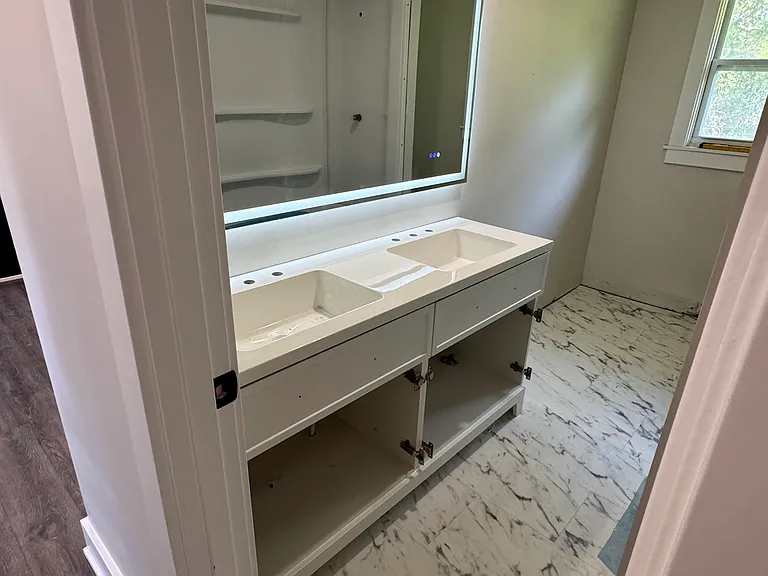 311 Renee Ln — Photo 10