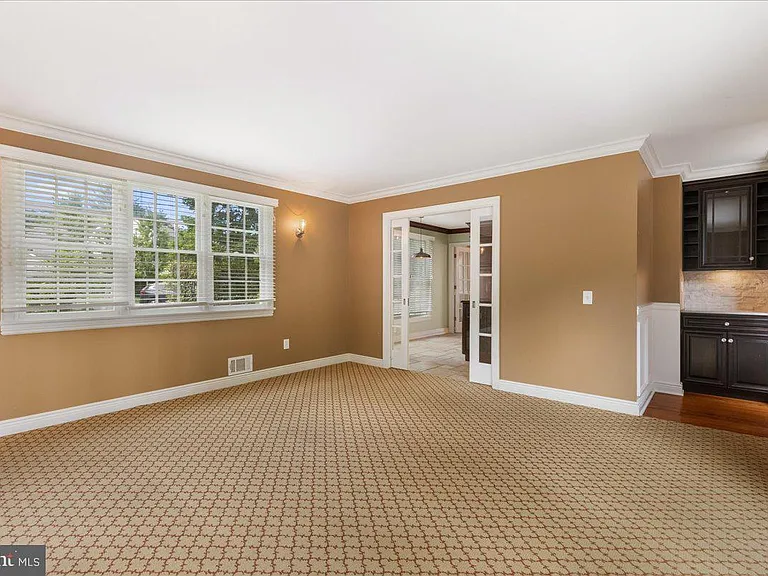 206 Snowden Ln — Photo 14