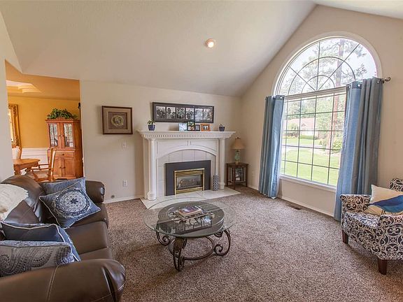 3rd image of 15204 N Edencrest Dr
