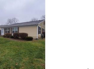 5558 Allemong Dr, Matteson, IL 60443