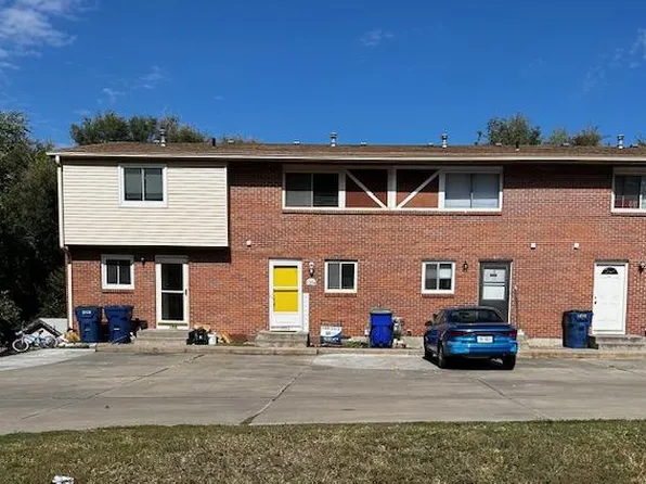 1204 E 16th St, Crete, NE 68333