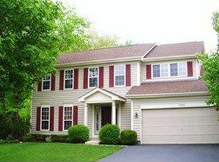 1889 McRae Ln, Mundelein, IL