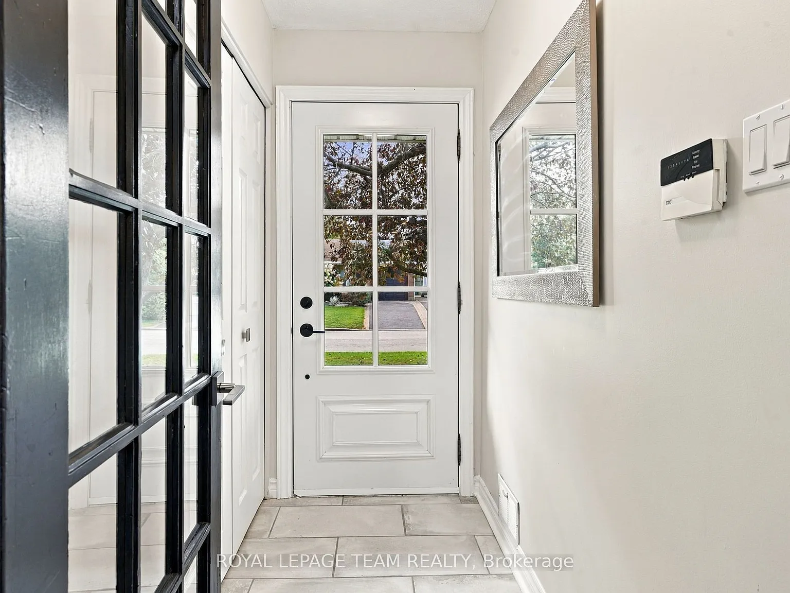 3 bed, $3,000 — Photo 4