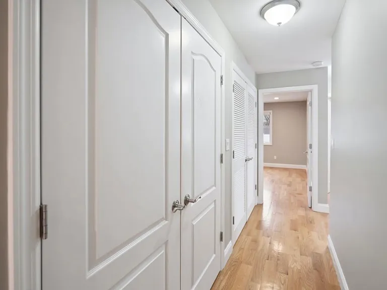 114 Grove Ave #1 — Photo 11