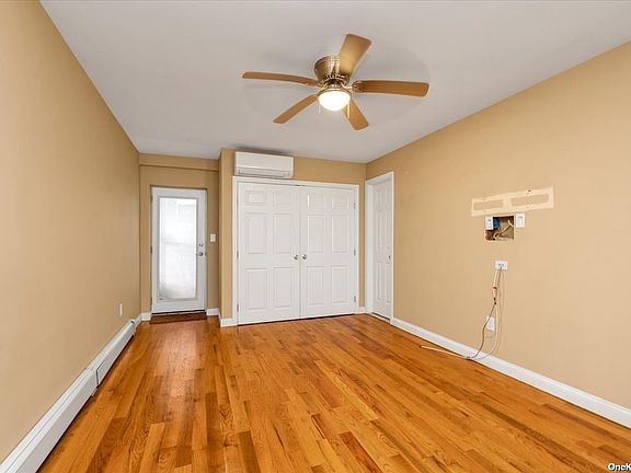 4th image of 251 W Broadway Unit 251