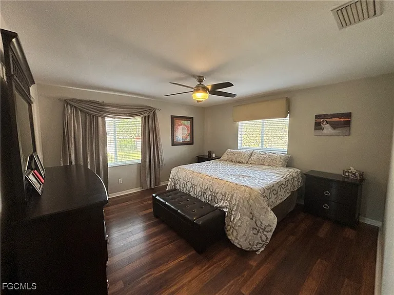 9450 Silver Pine Loop — Photo 20