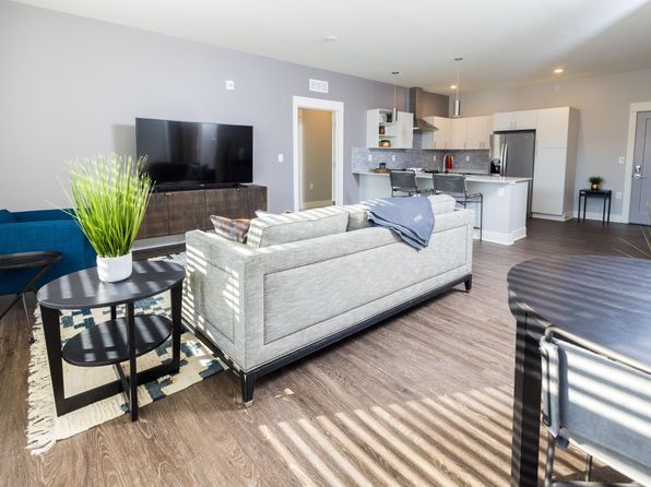 7590 Fulton St E #7550-302