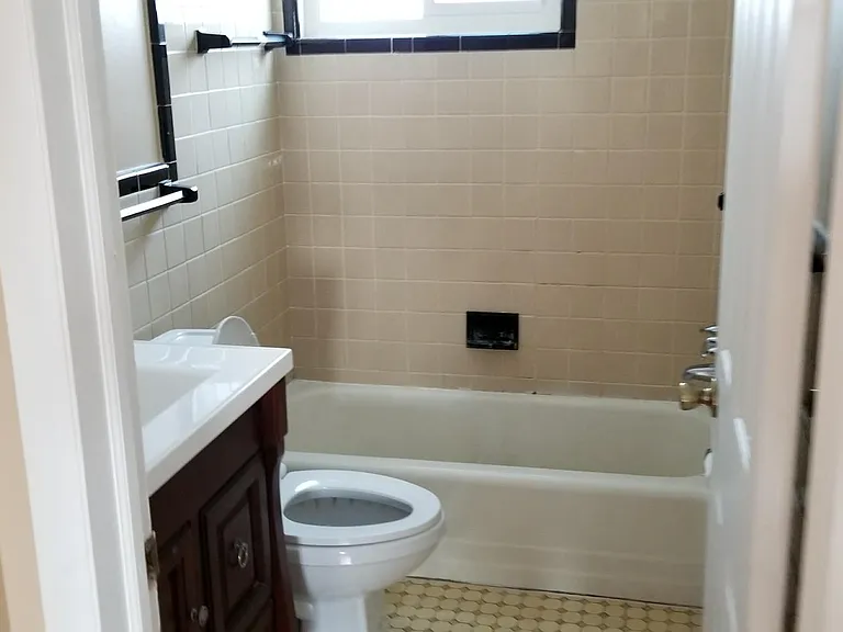 4451 Dean St — Photo 6