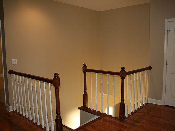 2nd Floor Landing