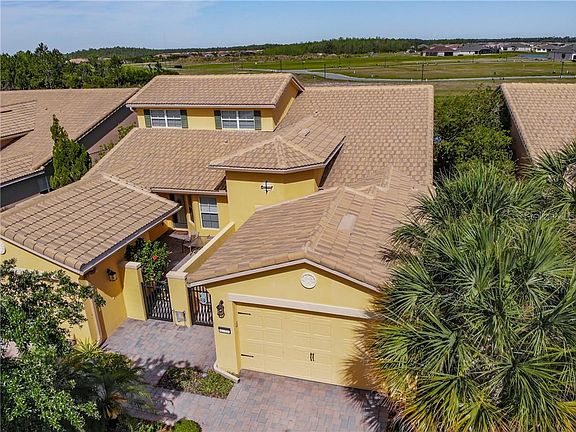 5th image of 2753 Palm Tree Dr