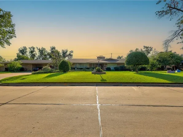 3306 Bella Vista Dr, Midwest City, OK 73110