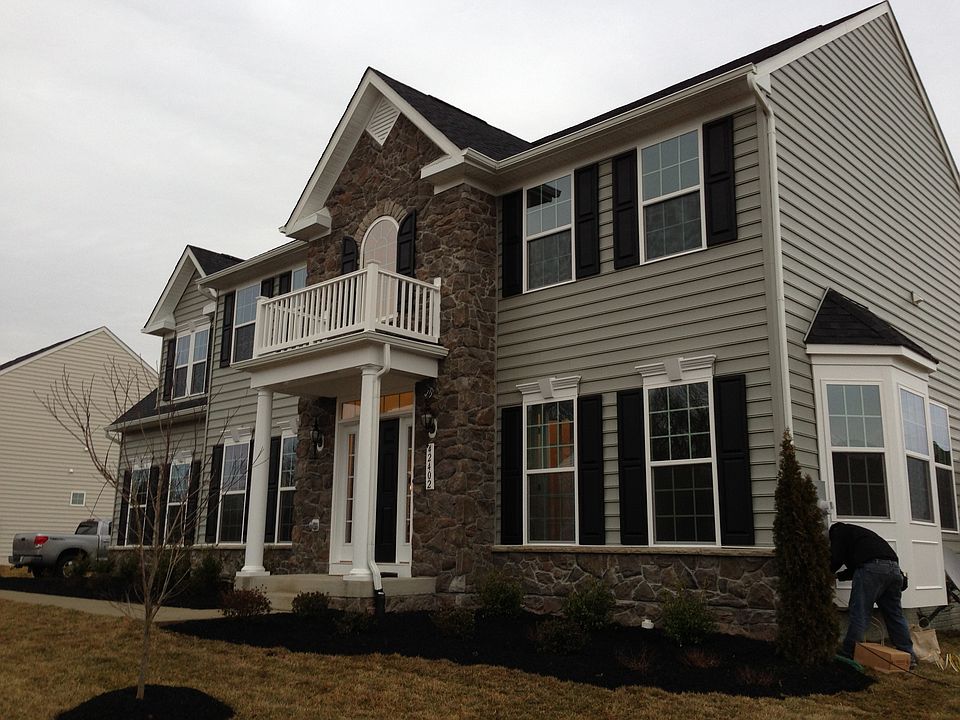 2nd image of 42402 Fawn Meadow Pl
