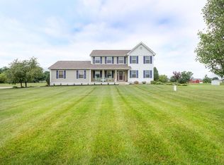 1099 Chester Way NW, Canal Winchester, OH 43110