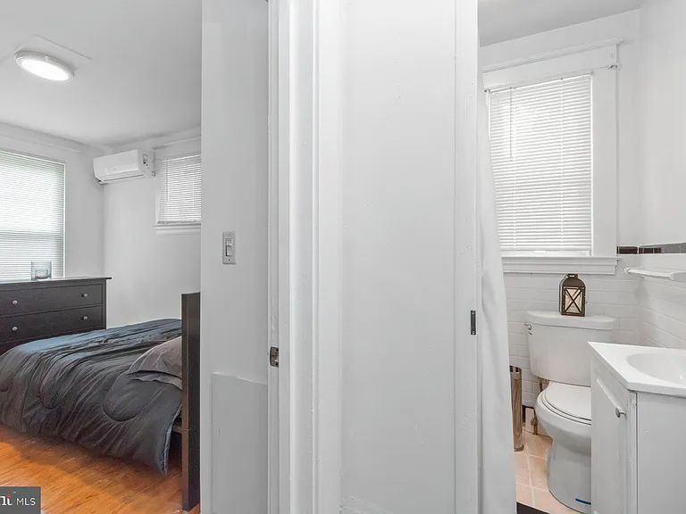 3904 Gwynns Falls Pkwy — Photo 8