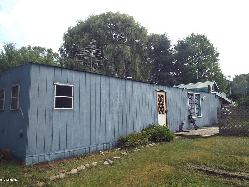 1st image of 3346 S Chase Ave