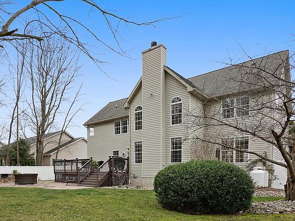 2nd image of 363 Loblolly Way