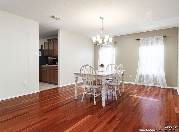 3rd image of 1302 O'Hara Dr