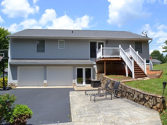 4th image of 179 Little Mountain Cir